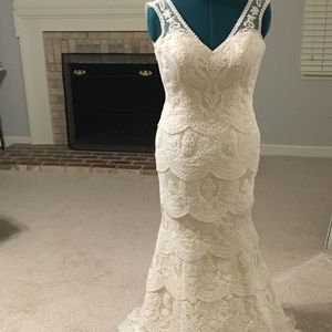 Val Stefani Wedding Dress